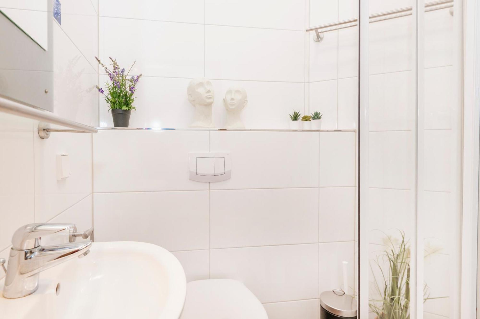 Kurzzeitglueck 24H Self Check-In E02 Apartment Essen Luaran gambar